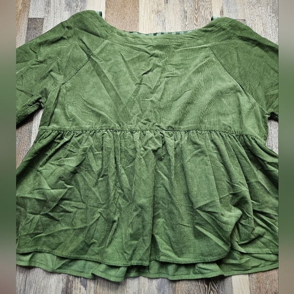 Maeve by Anthro XS Green Peplem Top - Picture 2 of 9